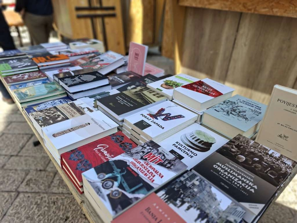 Otvoren prvi Sajam knjige na otvorenom u Mostaru